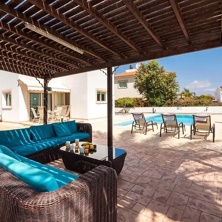 Carolina Villa Ayia Napa