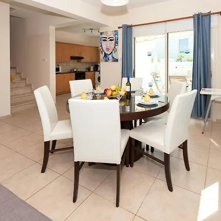 Villa Carolina Ayia Napa